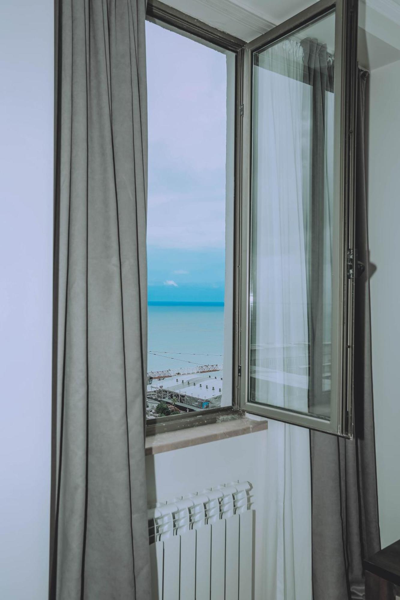 Royal Medis Hotel Batumi Exteriér fotografie